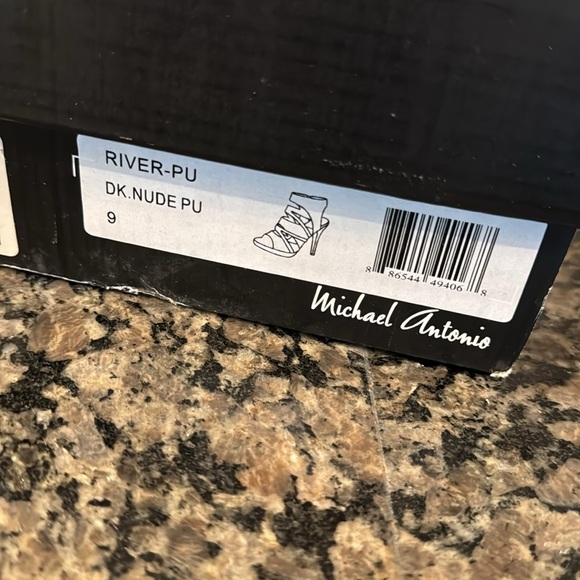 Michael Antonio river heeled open toe bootie NIB 9 - Picture 13 of 13